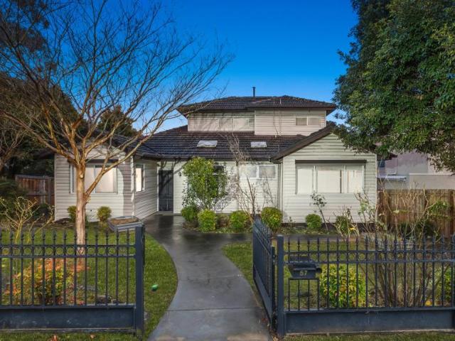 House for sale in Mount Waverley, Melbourne
