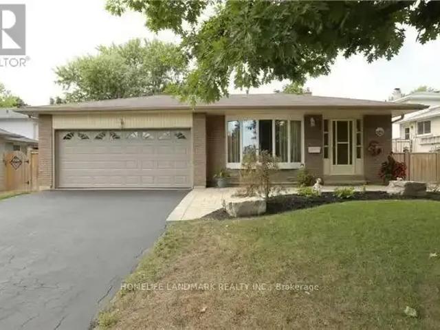 House for rent in Oakville, Ontario