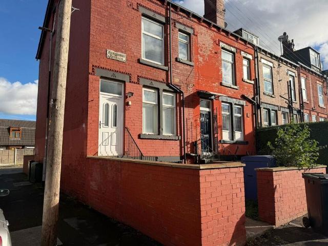 House for sale in Harehills, West Yorkshire