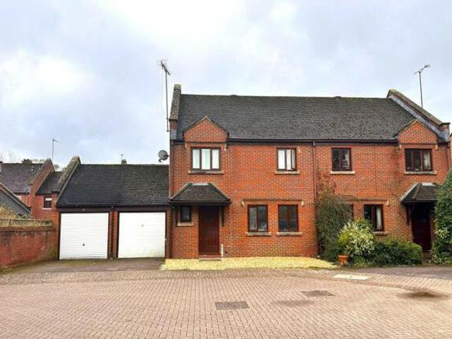 House for sale in Buckingham, Buckinghamshire