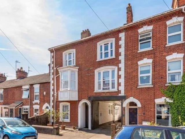 House for sale in Salisbury, Wiltshire