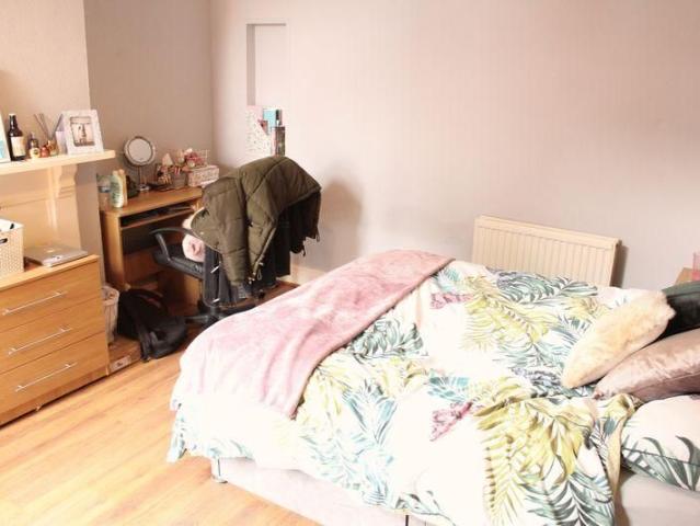 Room for rent in St Clements, Worcestershire
