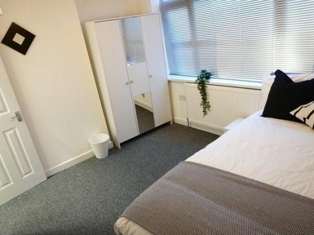 Room for rent in Brierley Hill, West Midlands