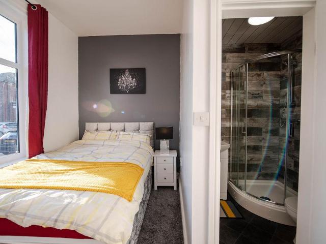 House for rent in Salford, Greater Manchester