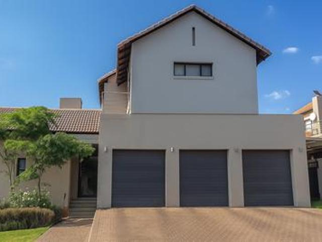 House for sale in Waterkloof, Gauteng