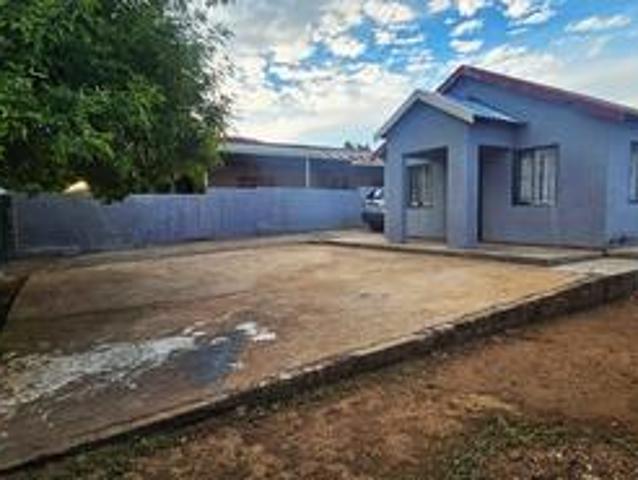 House for sale in Waterkloof, Gauteng