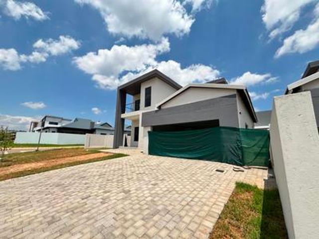 House for sale in Waterkloof, Gauteng