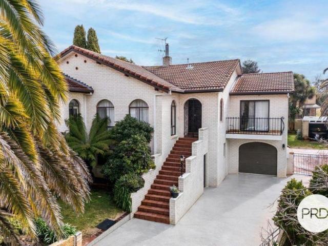 House for sale in Calare, Orange