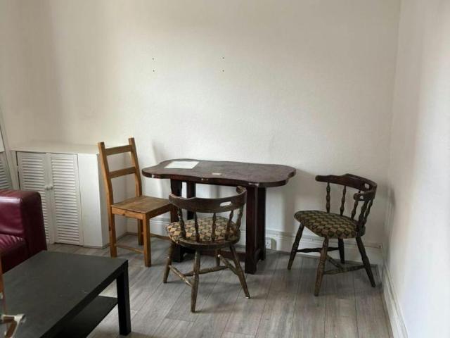 House for rent in St Thomas', The Slade