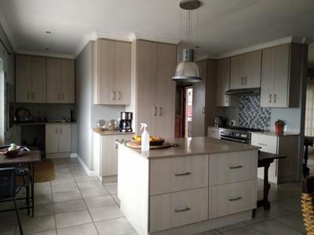 House for sale in Groot Brak Rivier, Western Cape