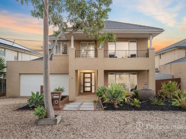 House for sale in Sanctuary Lakes, Melbourne