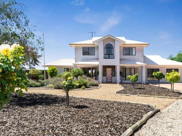 House for sale in Renmark, Renmark Paringa Council