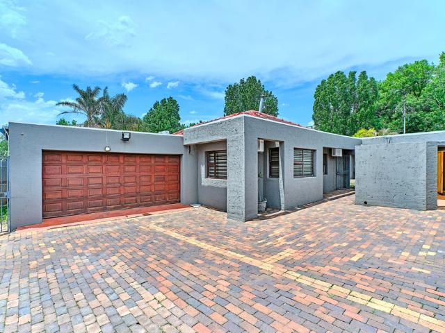 House for rent in Rosebank, Gauteng
