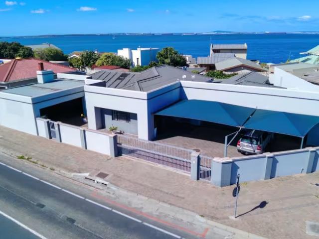 House for sale in West Coast, Britannia Bay