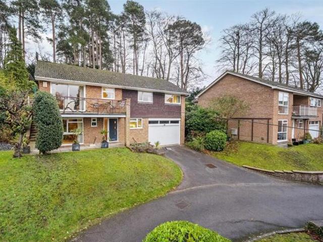 House for sale in Little Sandhurst