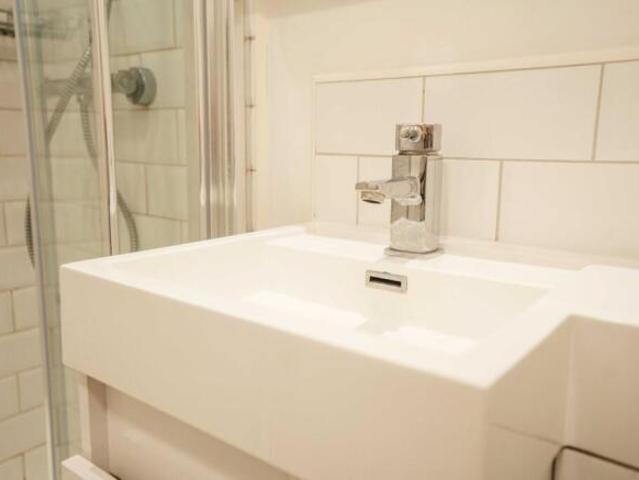 Room for rent in Neepsend, South Yorkshire