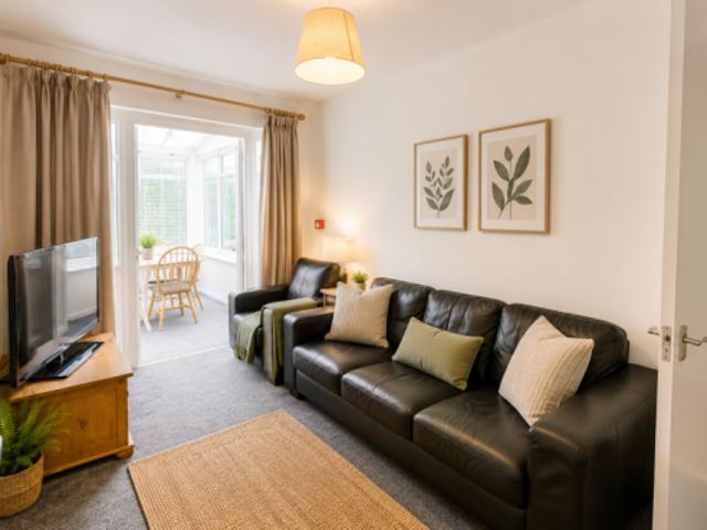 Room for rent in Upton-by-Chester, Two Mills