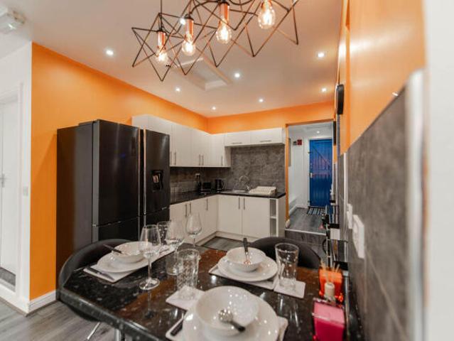Room for rent in Calderstones