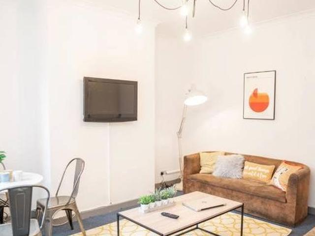 House for rent in Lyons, Greater London