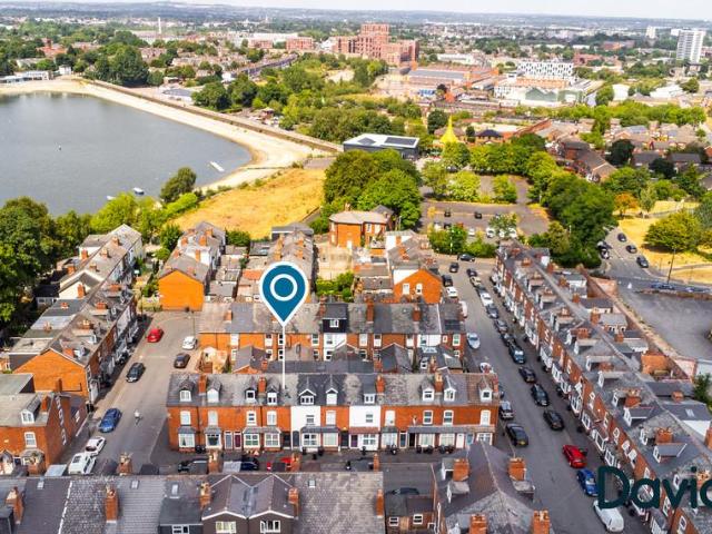 Room for sale in Ladywood, West Midlands