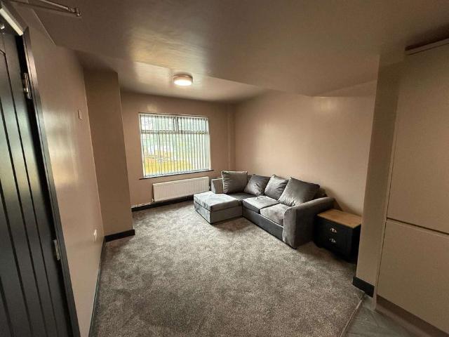 Room for rent in Cadishead, Salford