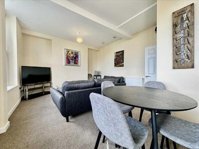 Room for rent in Greenbank, Mount Wise