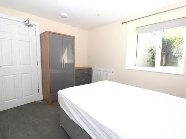 Room for rent in Hammond Street