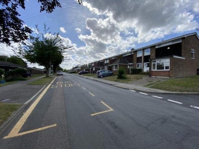 Room for rent in Hales Place, The Bridge