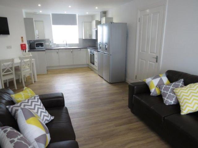 Room for rent in Elmfield, Leicestershire