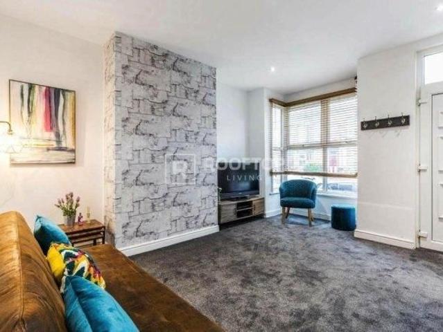 Room for rent in Beckett Park, Leeds