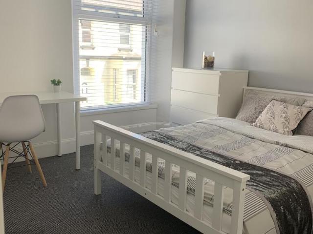 Room for rent in Mount Wise