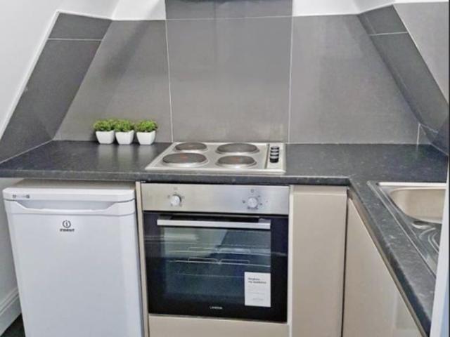 Room for rent in Alperton, Greater London