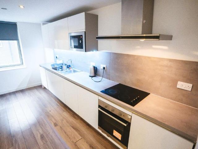 Room for rent in Saint Vincent's, Netherthorpe