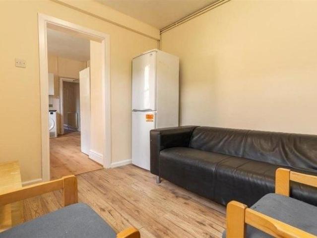 Room for rent in Bournbrook, West Midlands