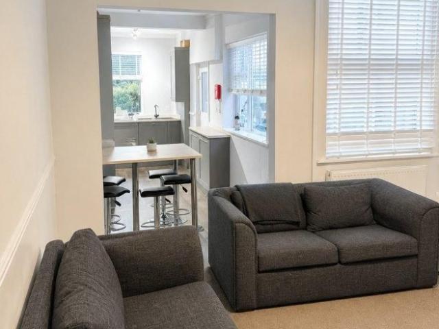 Room for rent in Buckland, City Of Portsmouth