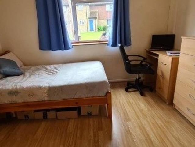 Room for rent in Coombe Bissett, Wiltshire