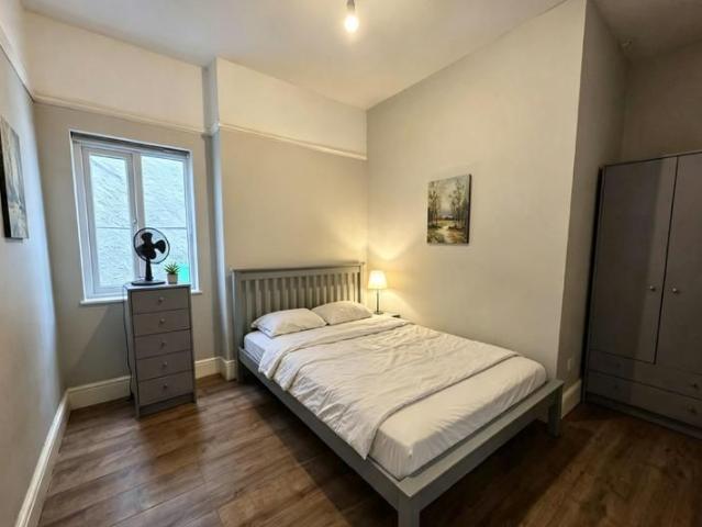 Room for rent in Whitecross Village, Weston-super-Mare