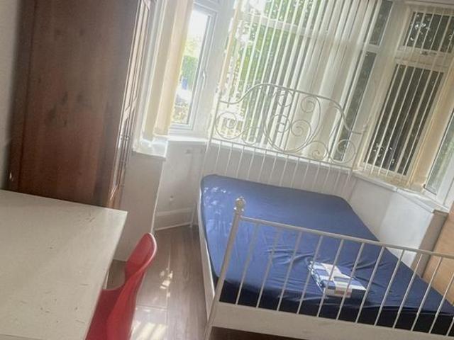 Room for rent in Cheylesmore, Isle Of Man