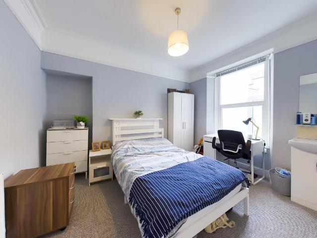 Room for rent in Greenbank, Mount Wise
