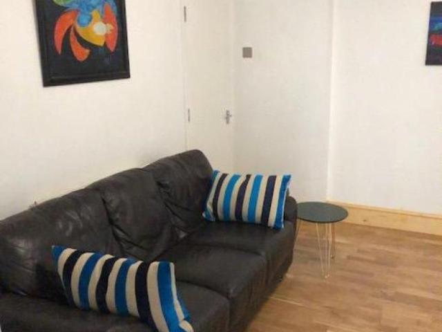 Room for rent in The Bridge, Kent