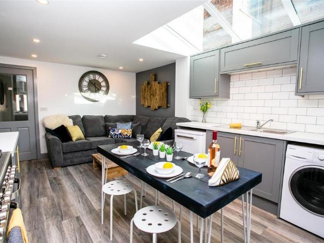 Room for rent in Lower Stoke, Coventry