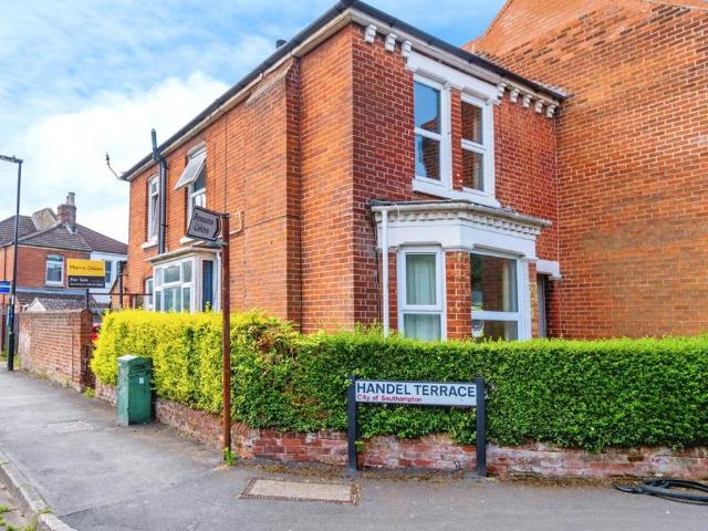 Room for rent in The Polygon, City Of Southampton