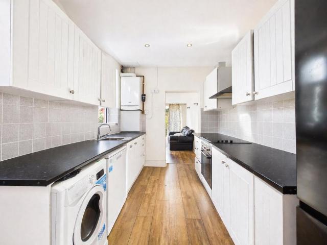 Room for rent in Phippsville, Northampton