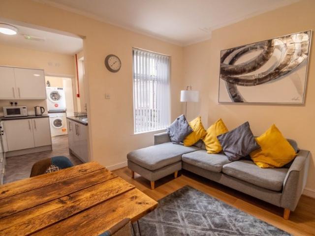 Room for rent in Sharrow Vale, South Yorkshire