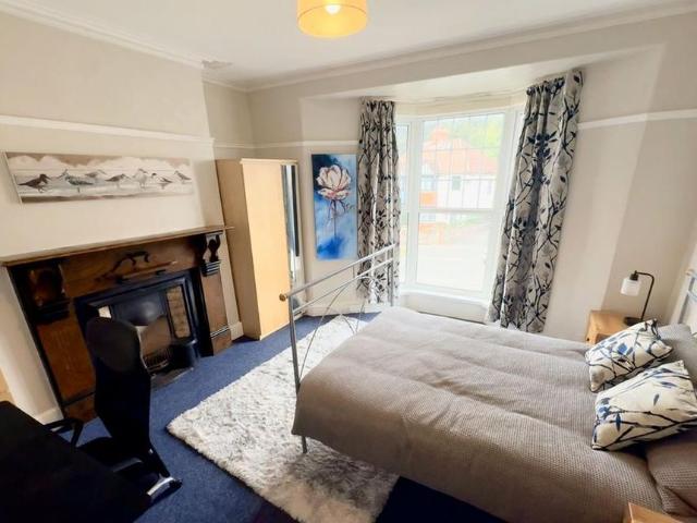 Room for rent in Tycoch, Swansea