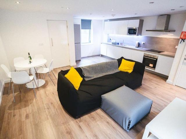 Room for rent in Sudbury, Chelmondiston