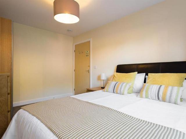 Room for rent in London Borough of Redbridge, Greater London