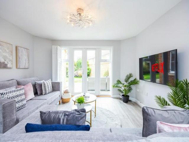 House for rent in Eden Village, Oad Street