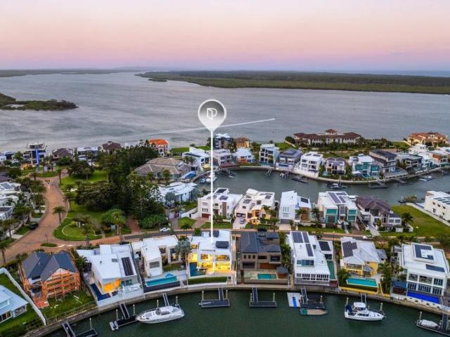 House for sale in The Sovereign Islands, Gold Coast City