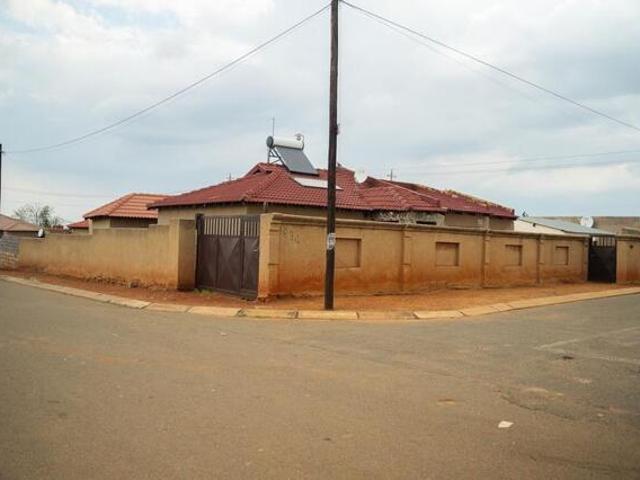 House for sale in Soweto, Gauteng